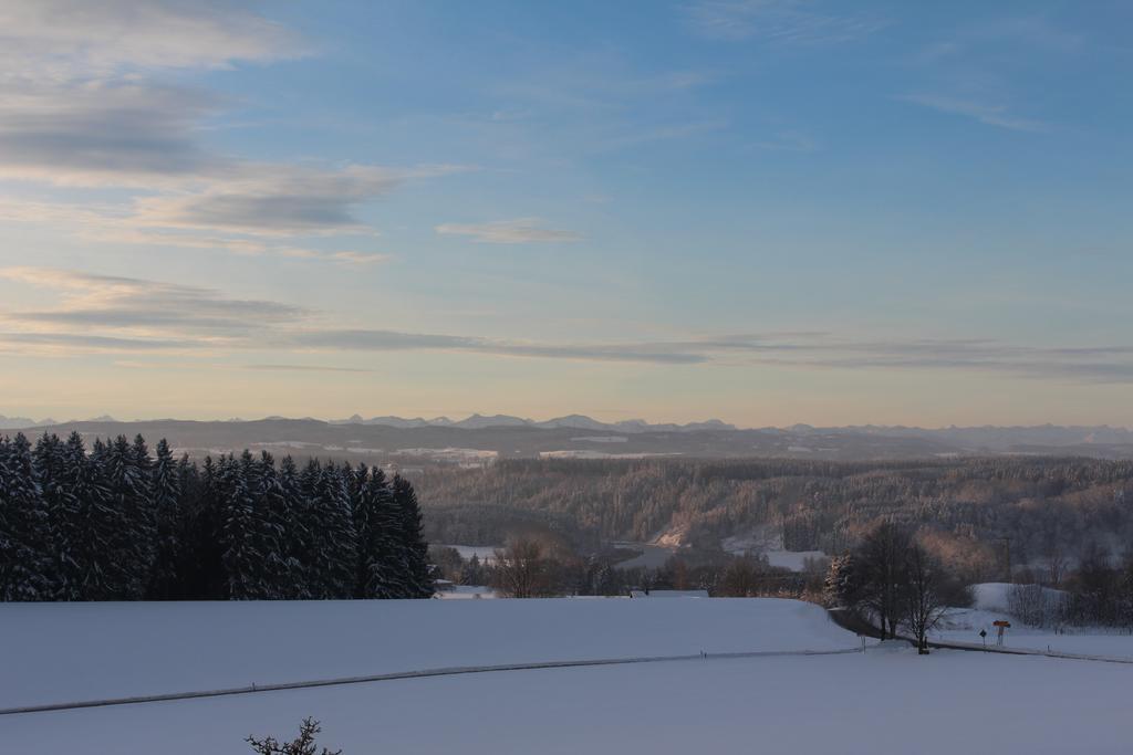 Gaestehaus Schloss Kronburg Kültér fotó